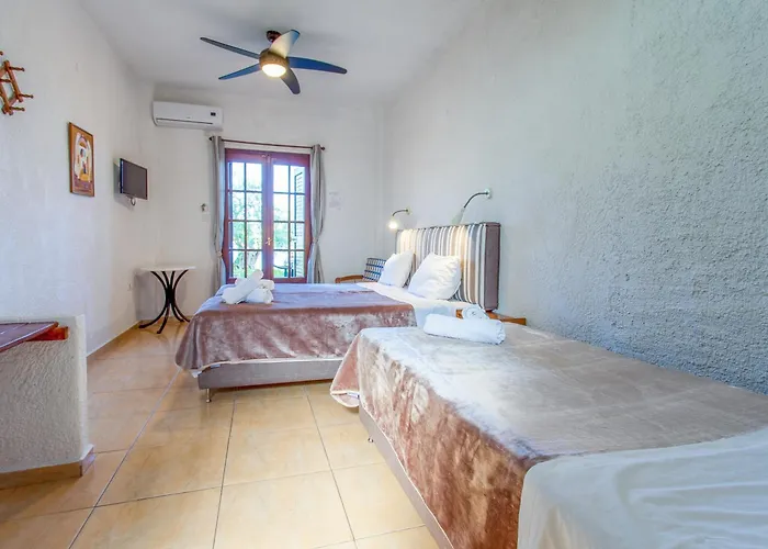 卡莉奥皮别墅酒店 公寓式酒店 基拉奇尼