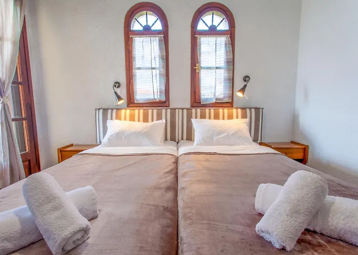 卡莉奥皮别墅酒店 基拉奇尼