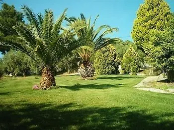 卡莉奥皮别墅酒店 公寓式酒店 3*